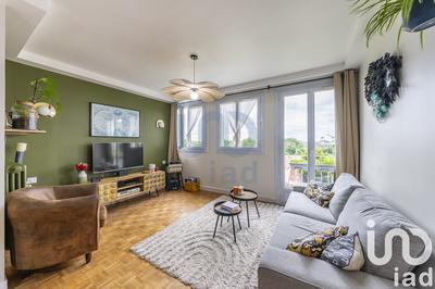 Appartement - 82 m² - 4 pièces