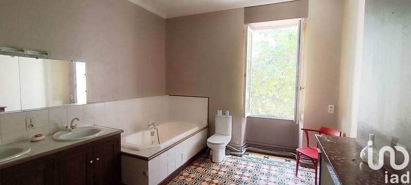 Maison de village - 208 m² - 7 pièces