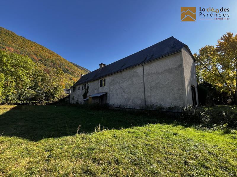 Maison - 204 m² - 7 pièces