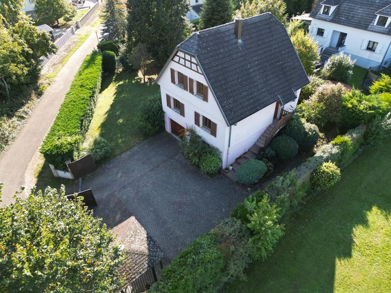 Maison - 105 m² - 5 pièces