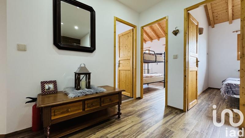 Maison - 209 m² - 7 pièces