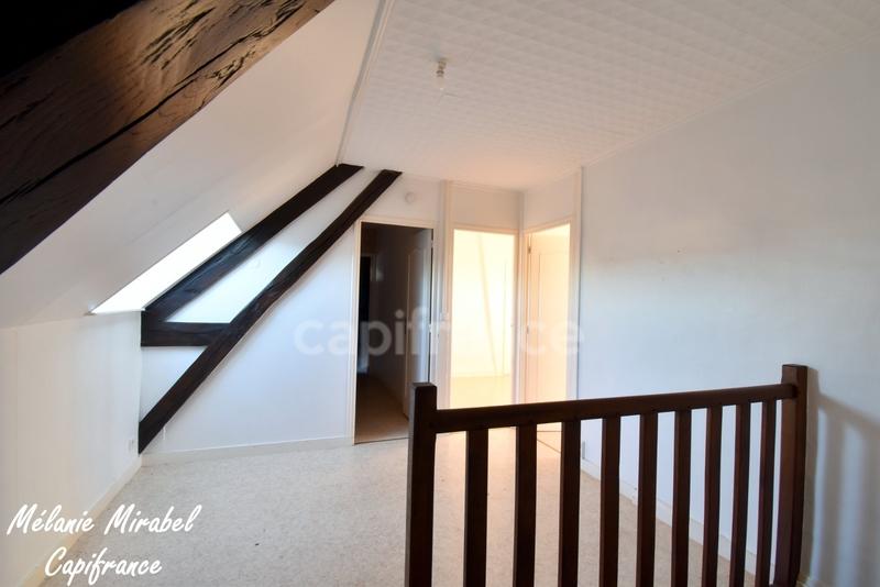 Maison - 155 m² - 8 pièces