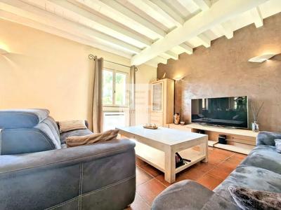 Propriété - 144 m² - 6 pièces