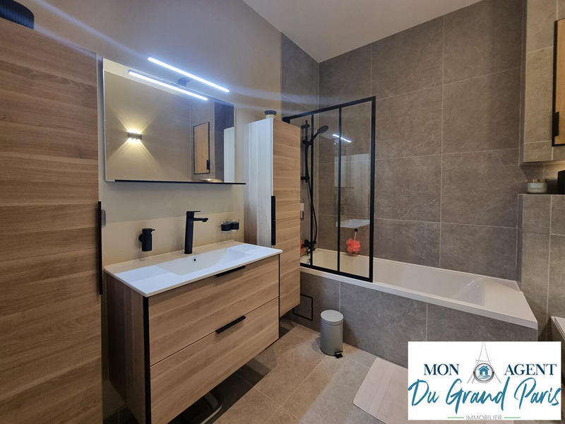 Appartement - 57 m² - 2 pièces