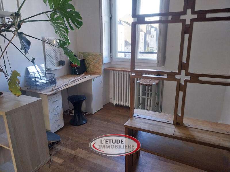 Appartement - 161 m² - 8 pièces