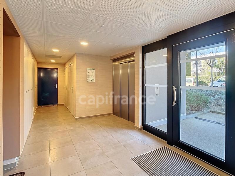 Appartement - 85 m² - 4 pièces