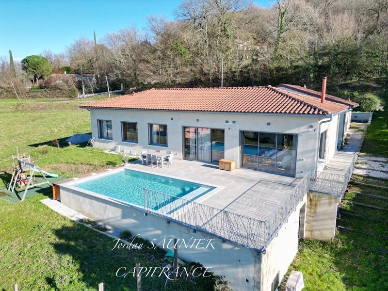 Villa - 150 m² - 6 pièces
