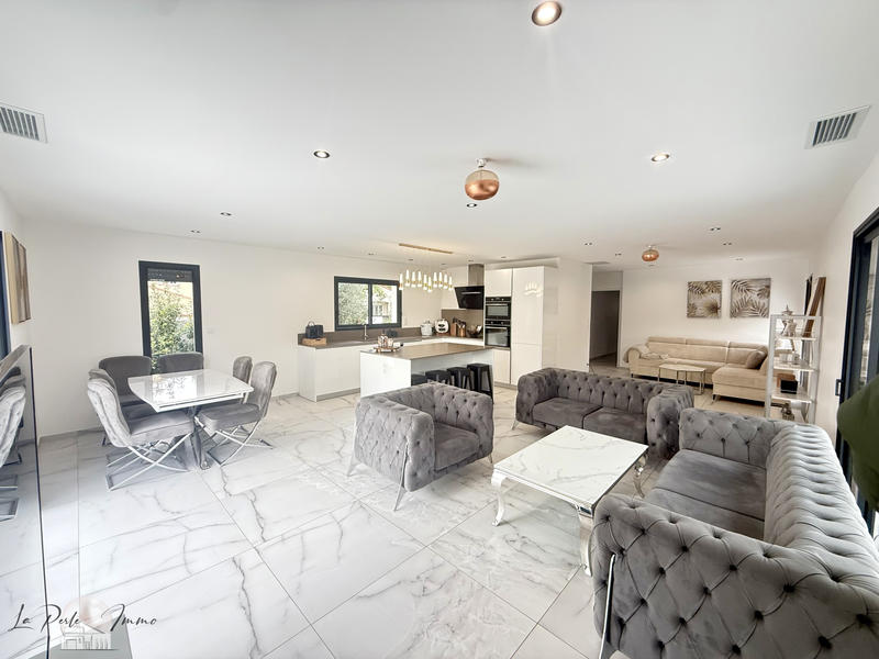 Villa - 139 m² - 5 pièces