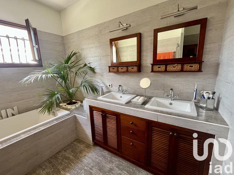 Maison - 153 m² - 6 pièces