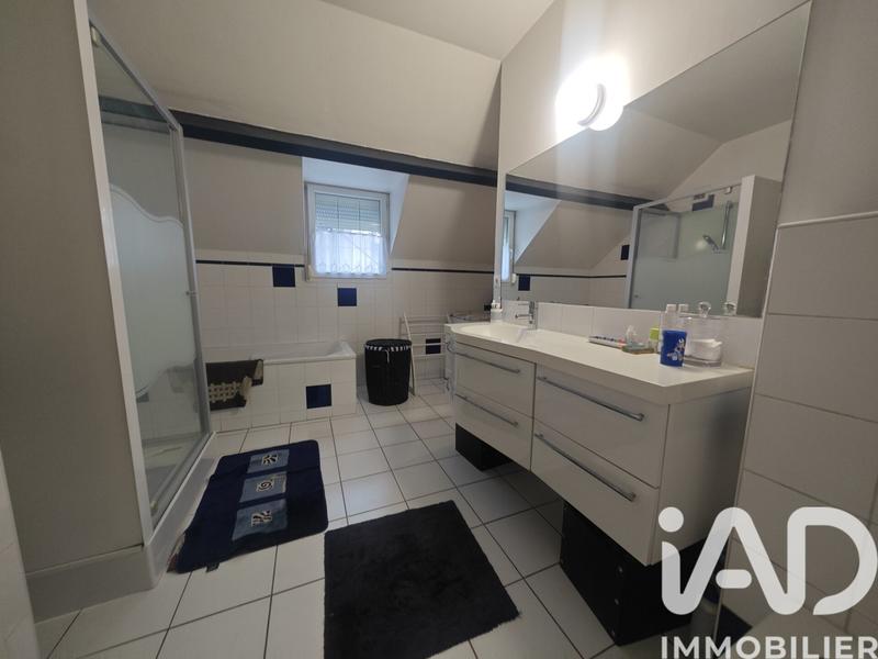 Maison - 156 m² - 6 pièces