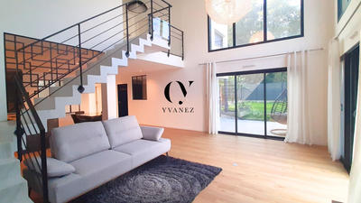 Maison - 151 m² - 7 pièces