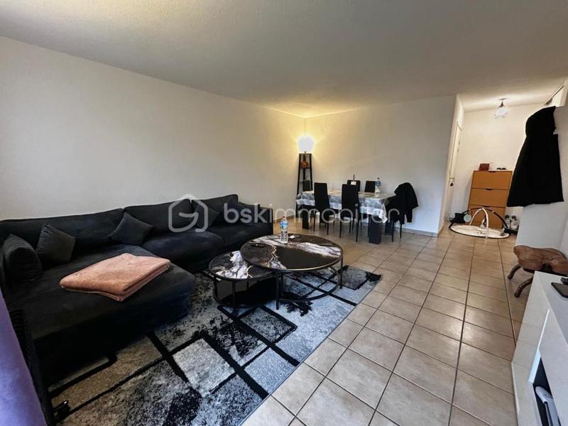 Appartement - 64 m² - 3 pièces