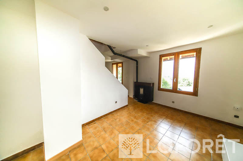 Maison - 260 m² - 17 pièces