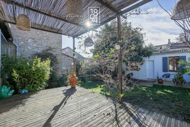 Maison de ville - 140 m² - 4 pièces