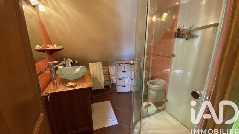 Maison - 253 m² - 10 pièces