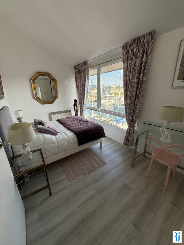 Appartement - 104 m² - 4 pièces