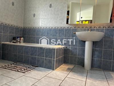 Maison - 136 m² - 7 pièces