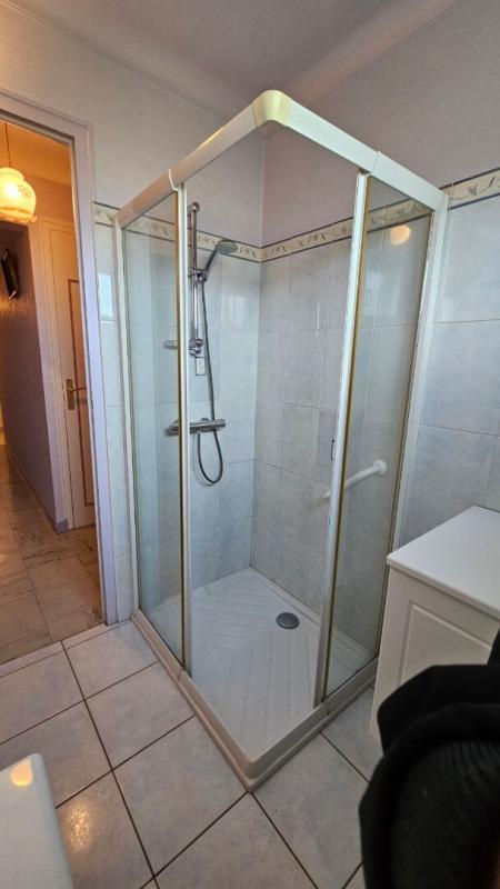 Maison - 99 m² - 5 pièces