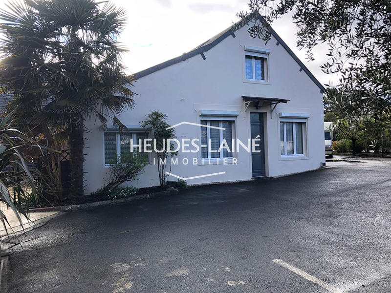 Maison - 309 m² - 12 pièces