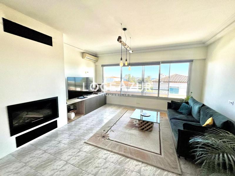 Villa - 262 m² - 9 pièces