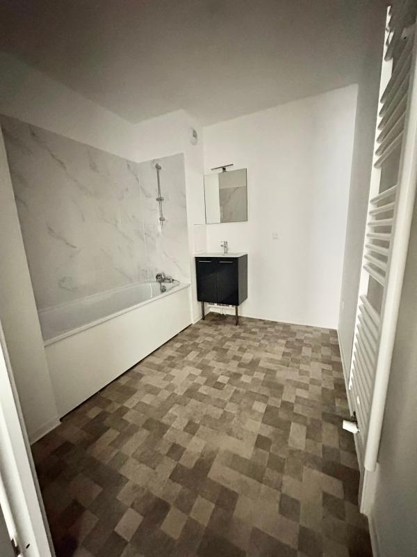 Appartement - 83 m² - 4 pièces