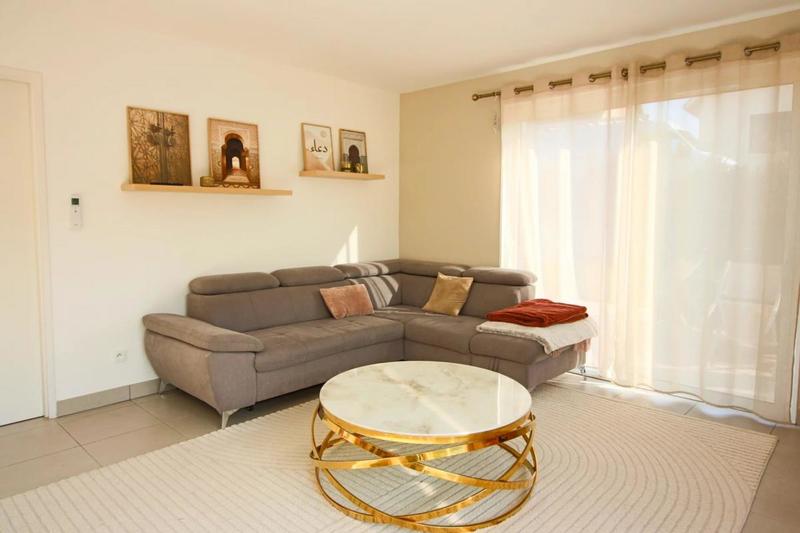 Maison - 147 m² - 6 pièces