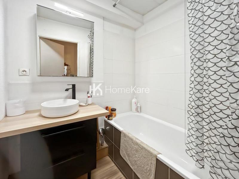 Studio - 27 m² - 1 pièce