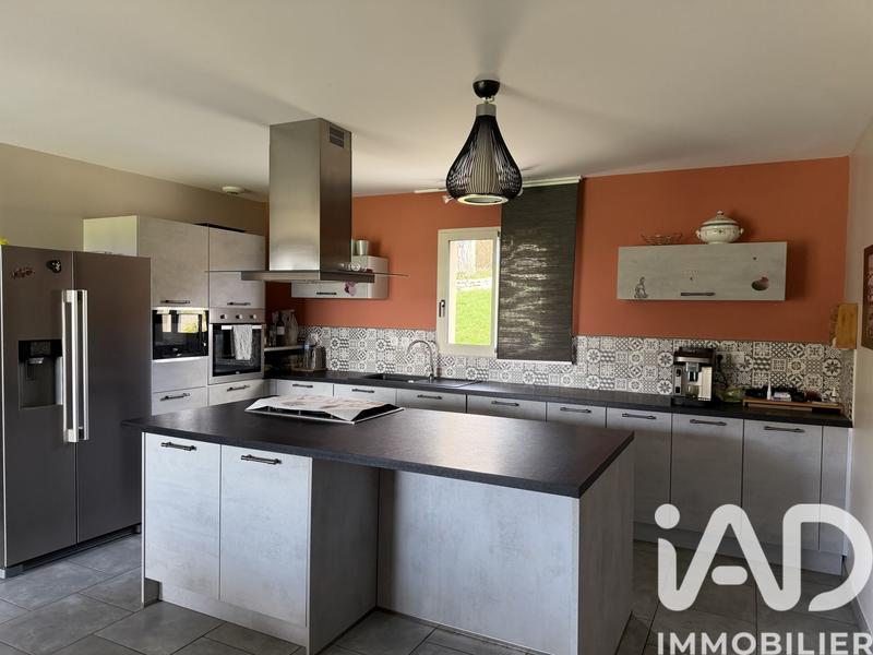 Maison - 135 m² - 5 pièces