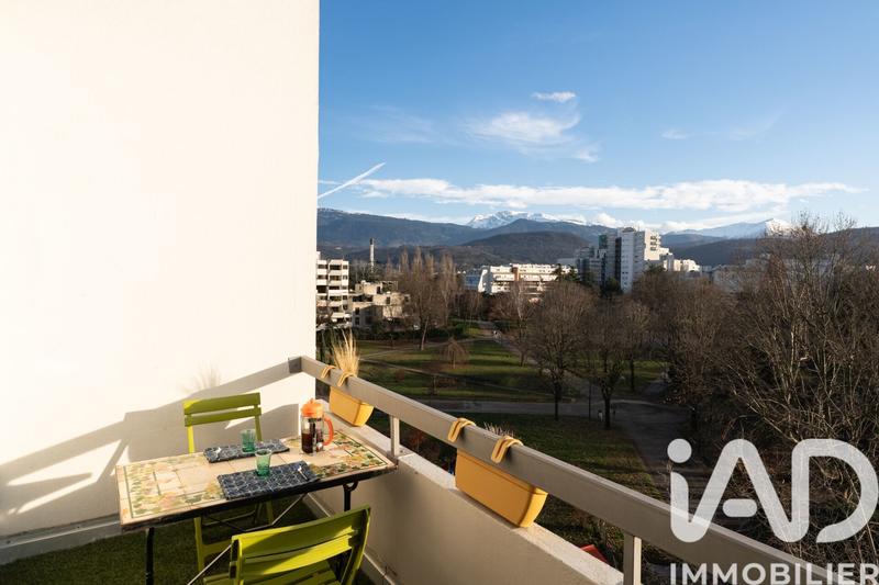 Appartement - 98 m² - 5 pièces