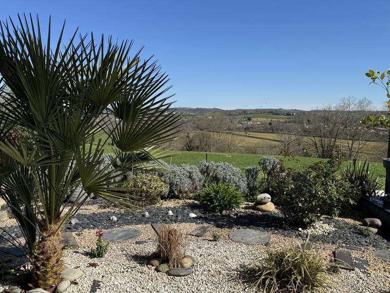 Maison contemporaine - 148 m² - 5 pièces