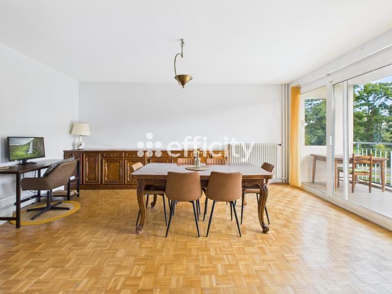 Appartement - 91 m² - 4 pièces