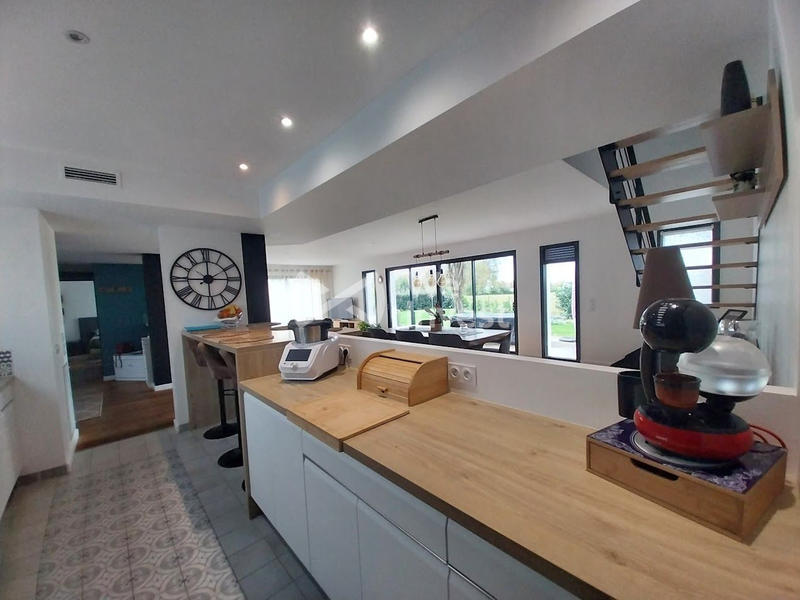 Villa - 169 m² - 5 pièces