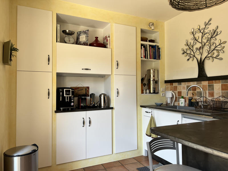 Mas - 182 m² - 9 pièces