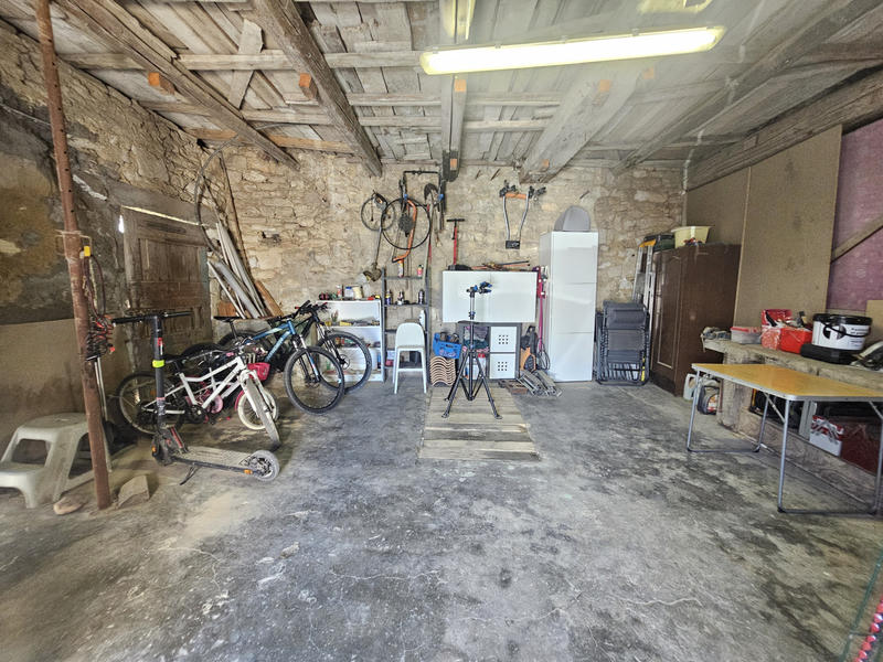 Maison - 97 m² - 5 pièces