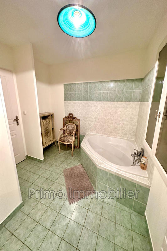 Villa - 150 m² - 5 pièces