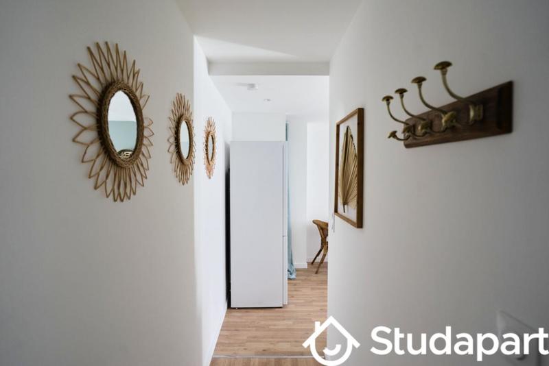 Chambre - 13 m² - 1 pièce