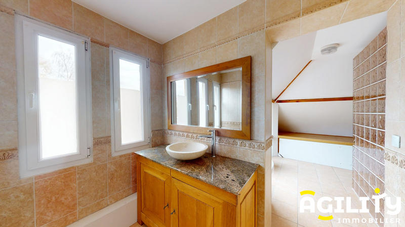 Appartement - 78 m² - 3 pièces