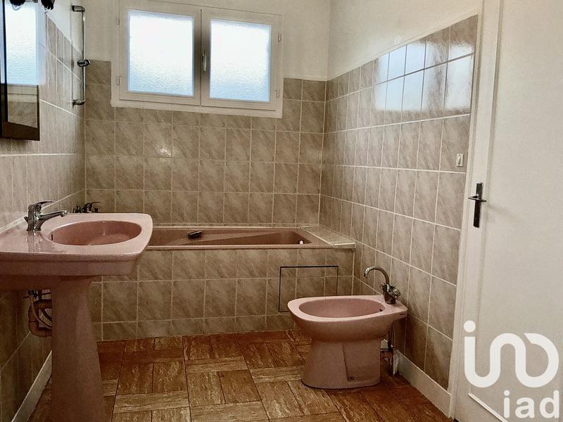 Maison - 96 m² - 5 pièces