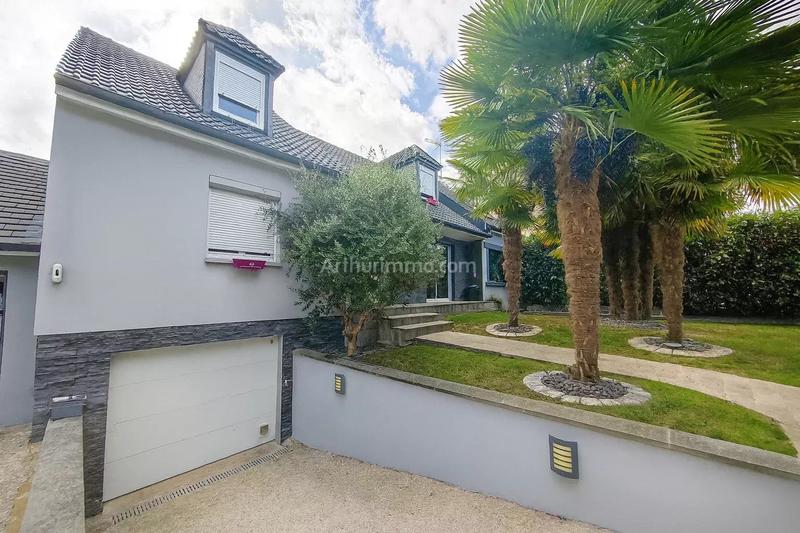 Maison - 163 m² - 7 pièces