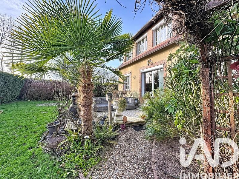 Maison - 150 m² - 9 pièces