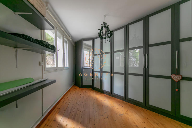 Maison ancienne - 142 m² - 6 pièces