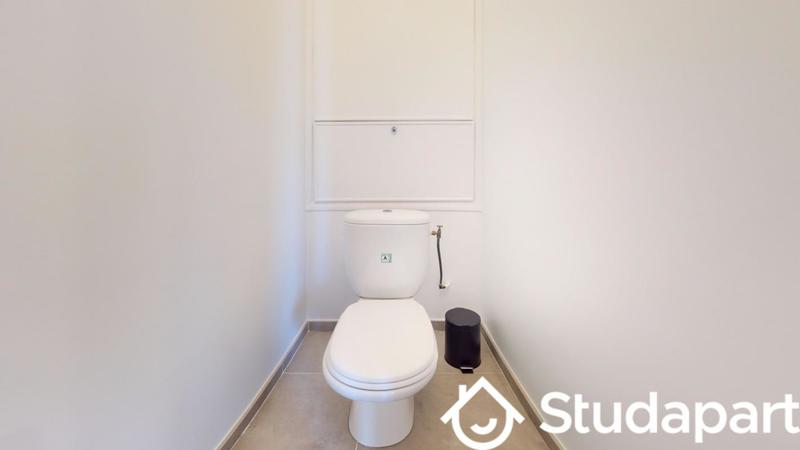 Chambre - 9 m² - 1 pièce