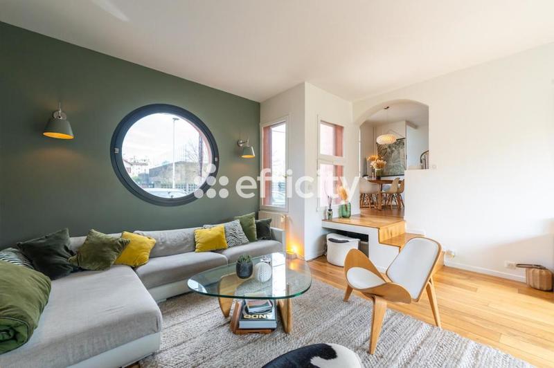 Maison - 175 m² - 7 pièces