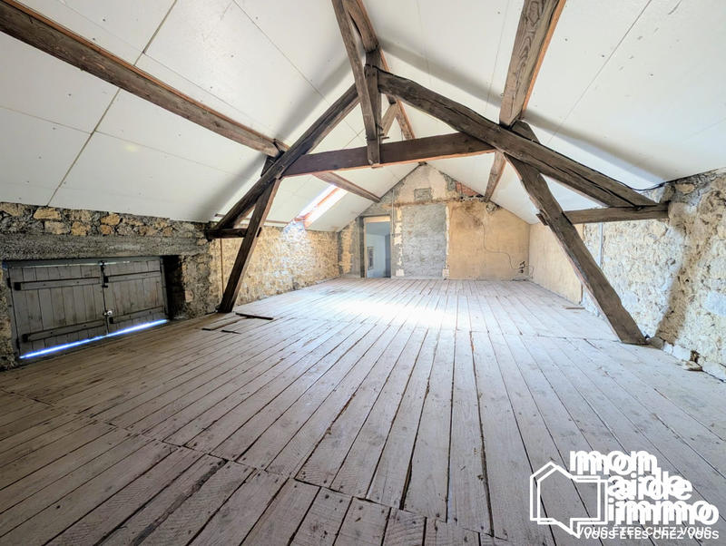 Maison - 105 m² - 4 pièces