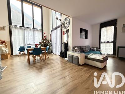 Appartement - 82 m² - 4 pièces
