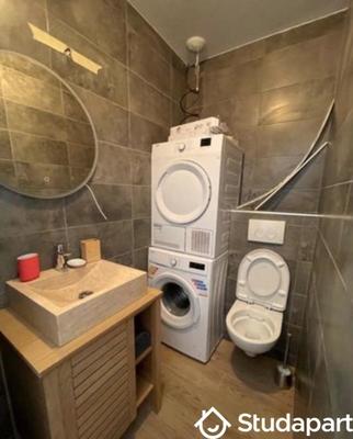 Chambre - 75 m² - 1 pièce