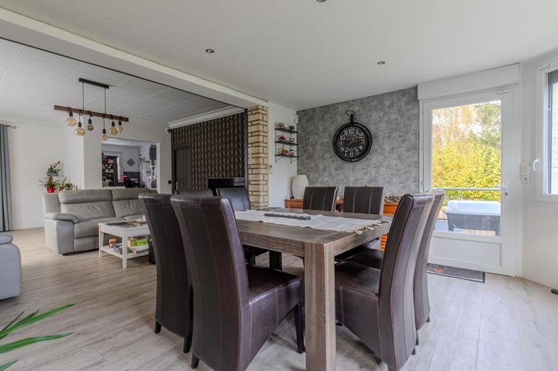 Maison - 188 m² - 9 pièces