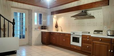 Maison en pierre - 95 m² - 4 pièces