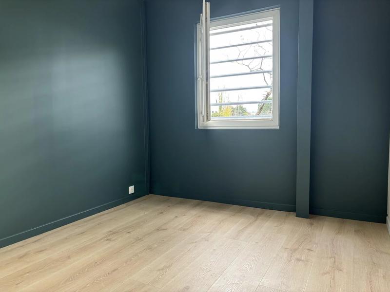 Local d'activités - 12 m² - 1 pièce