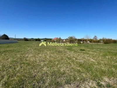 Terrain constructible - 824 m²